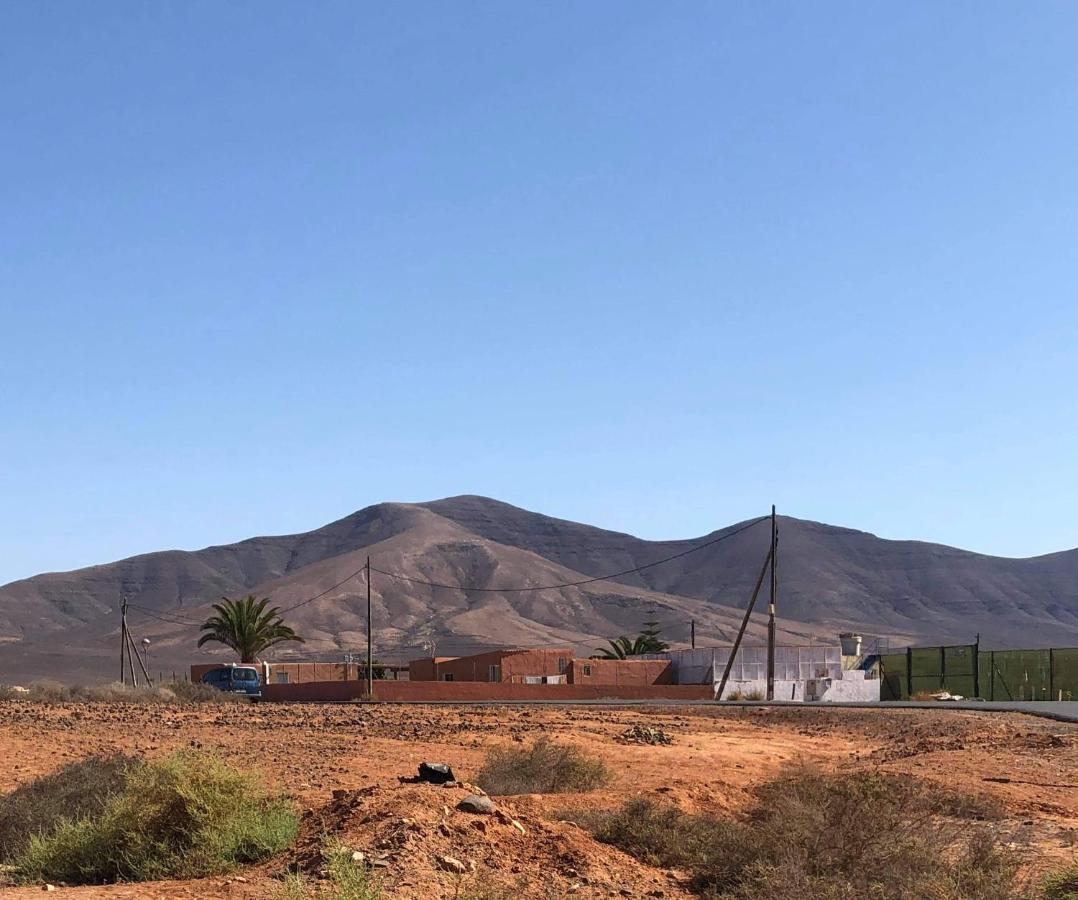 Villa Casa Del Sol 3 Bedroom Villa With Private Solar Covered 12M X 6M Pool Minimum Stay 7 Nights Chromecast And Wifi Throughout The Property Triquivijate Luaran gambar