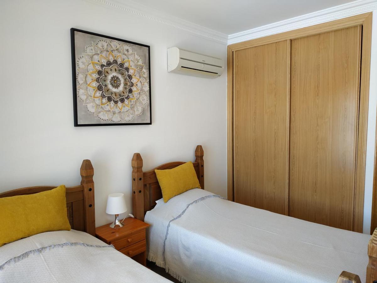 Villa Casa Del Sol 3 Bedroom Villa With Private Solar Covered 12M X 6M Pool Minimum Stay 7 Nights Chromecast And Wifi Throughout The Property Triquivijate Luaran gambar