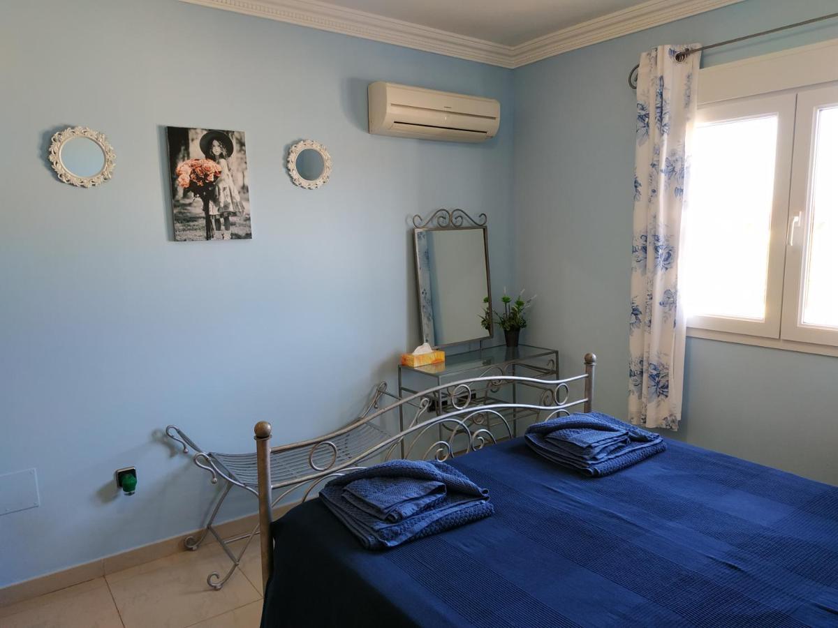 Villa Casa Del Sol 3 Bedroom Villa With Private Solar Covered 12M X 6M Pool Minimum Stay 7 Nights Chromecast And Wifi Throughout The Property Triquivijate Luaran gambar