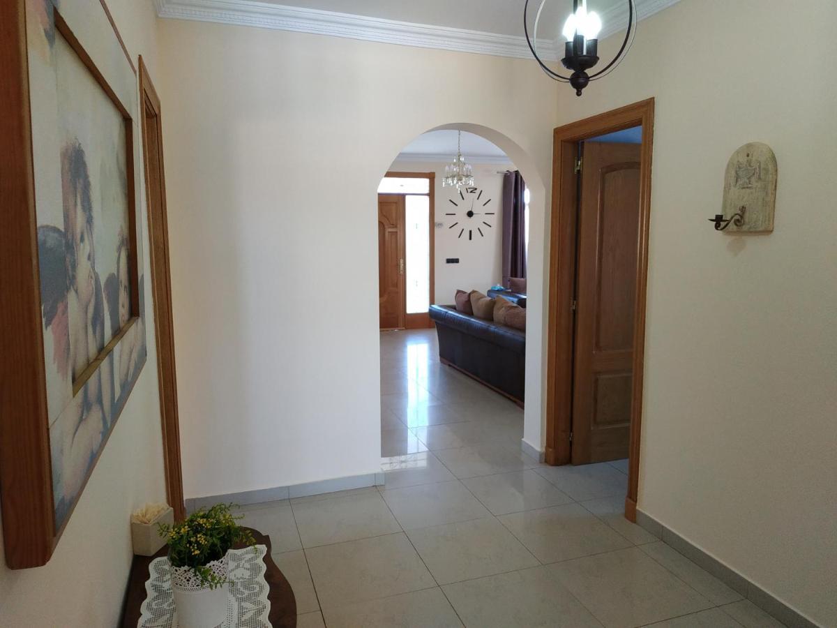 Villa Casa Del Sol 3 Bedroom Villa With Private Solar Covered 12M X 6M Pool Minimum Stay 7 Nights Chromecast And Wifi Throughout The Property Triquivijate Luaran gambar