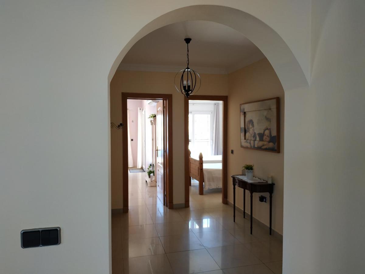 Villa Casa Del Sol 3 Bedroom Villa With Private Solar Covered 12M X 6M Pool Minimum Stay 7 Nights Chromecast And Wifi Throughout The Property Triquivijate Luaran gambar