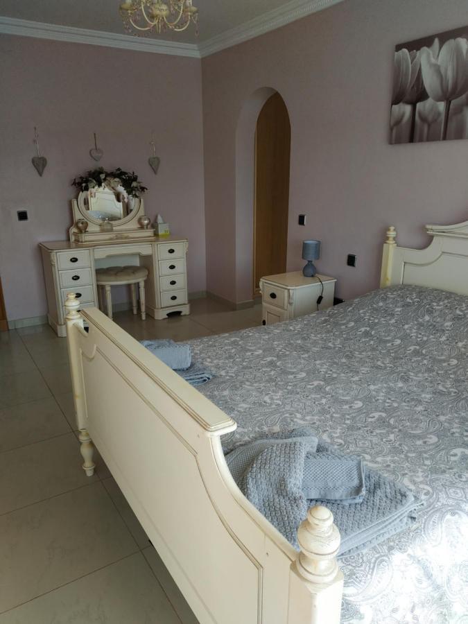 Villa Casa Del Sol 3 Bedroom Villa With Private Solar Covered 12M X 6M Pool Minimum Stay 7 Nights Chromecast And Wifi Throughout The Property Triquivijate Luaran gambar