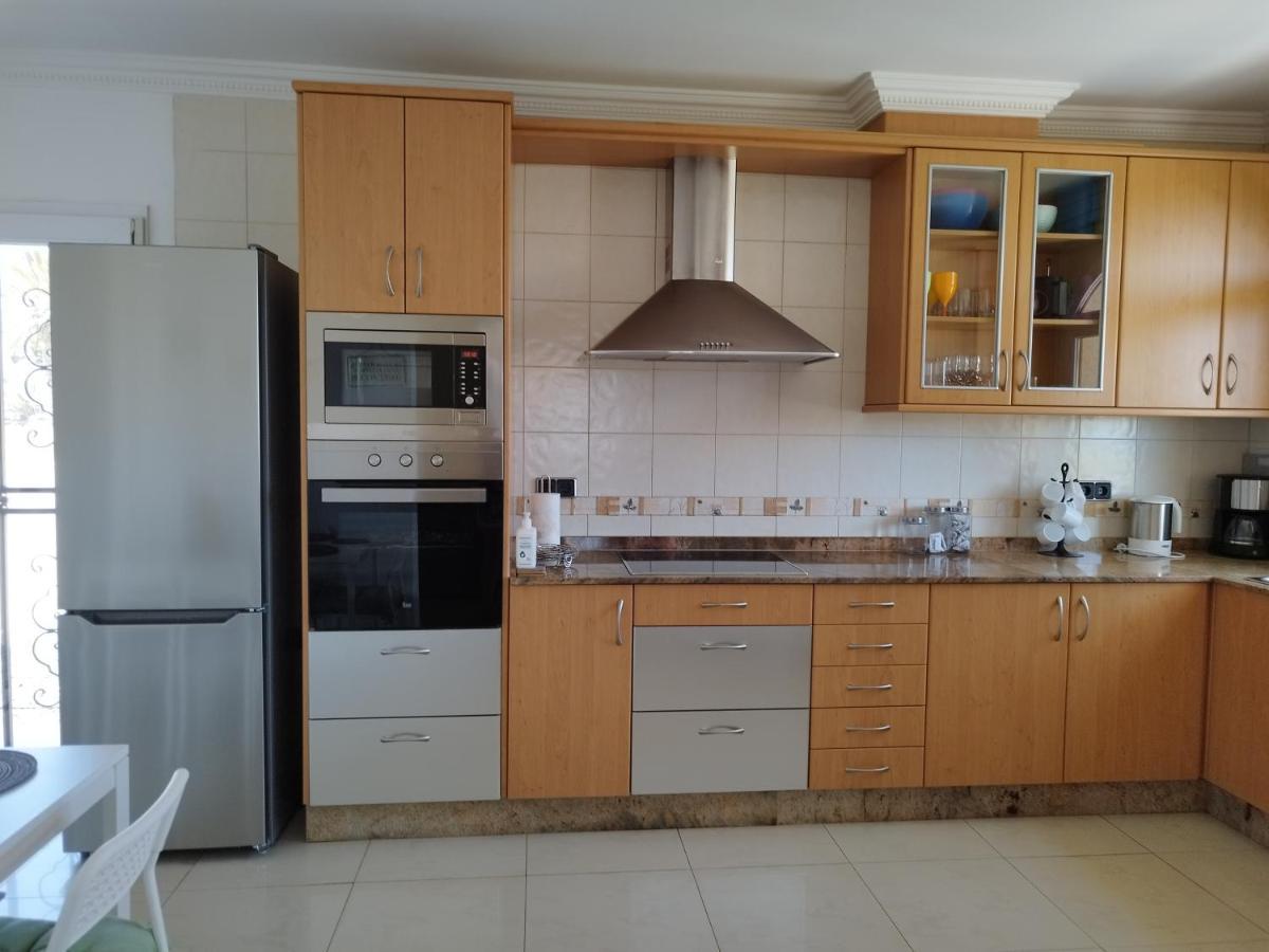 Villa Casa Del Sol 3 Bedroom Villa With Private Solar Covered 12M X 6M Pool Minimum Stay 7 Nights Chromecast And Wifi Throughout The Property Triquivijate Luaran gambar