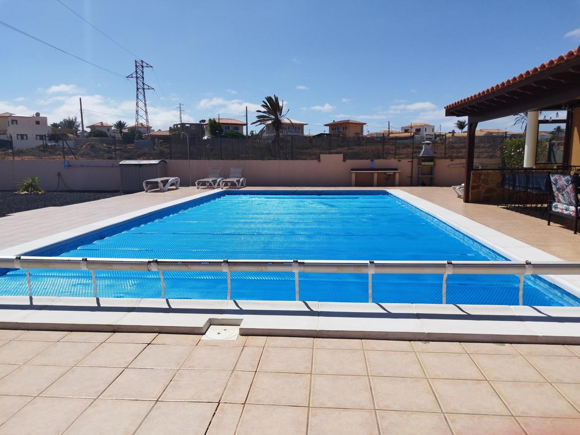 Villa Casa Del Sol 3 Bedroom Villa With Private Solar Covered 12M X 6M Pool Minimum Stay 7 Nights Chromecast And Wifi Throughout The Property Triquivijate Luaran gambar