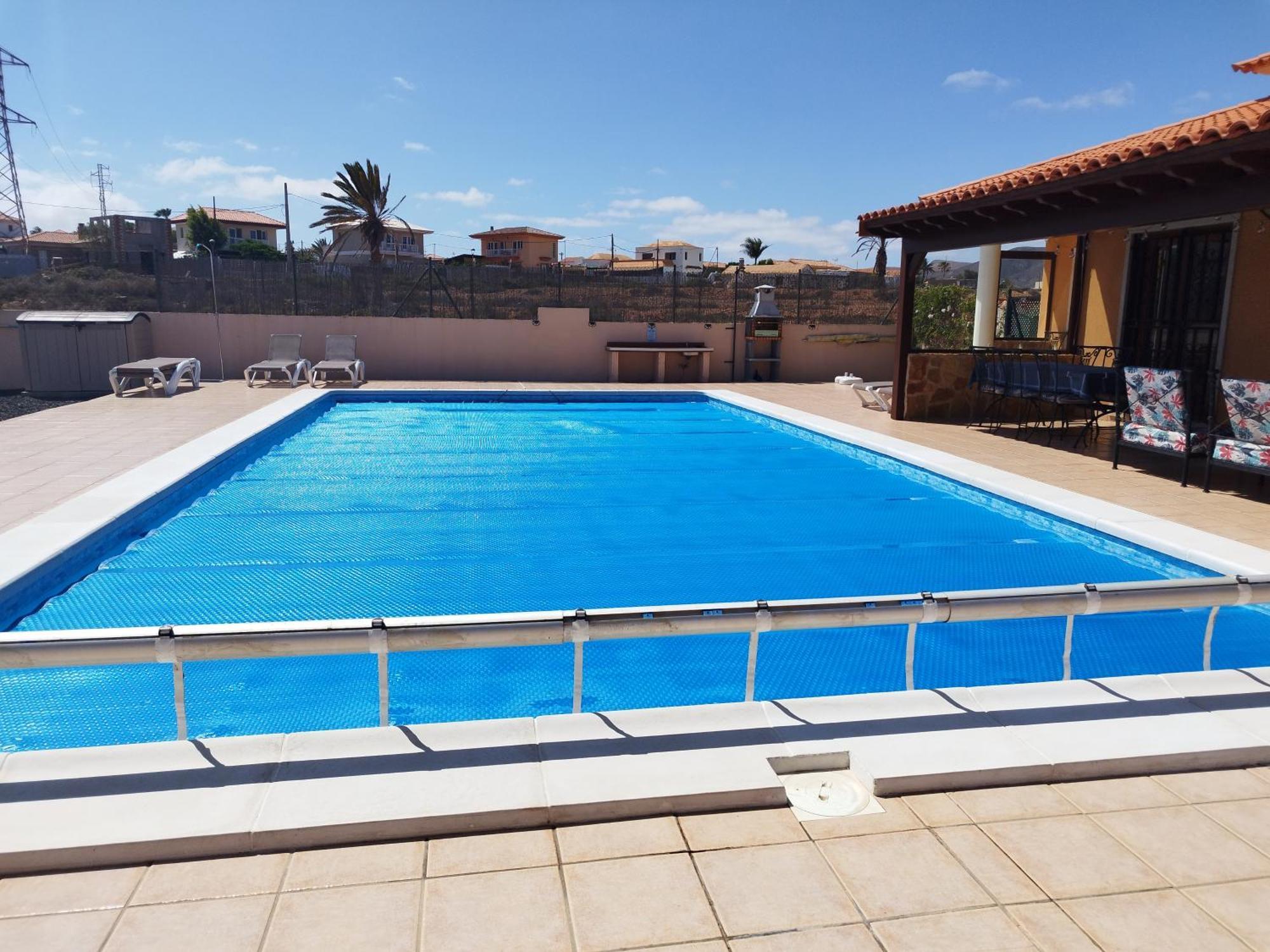 Villa Casa Del Sol 3 Bedroom Villa With Private Solar Covered 12M X 6M Pool Minimum Stay 7 Nights Chromecast And Wifi Throughout The Property Triquivijate Luaran gambar